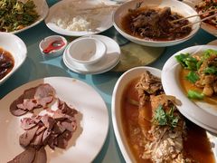 -吴记酱骨炖菜馆(康安路店)
