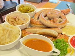 -兰特伯爵西餐厅·啤酒屋(方庄店)