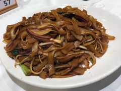 干炒牛河-稻香酒家·34年老字号·港式粤菜(汉街店)