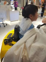 -PE SALON