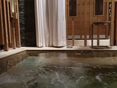 -三亚太阳湾柏悦酒店