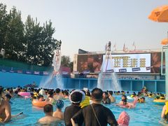 -欢乐水魔方水世界