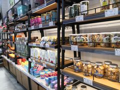 面包甜点陈列柜-欧文西点(港隆广场店)