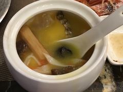 -鸿腾国际大酒店-海鲜姿造海鲜烤肉自助餐