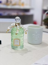 -法国娇兰精品店