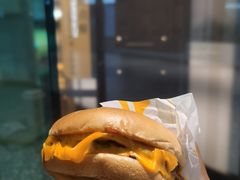 -麦当劳(百联西郊购物中心店)