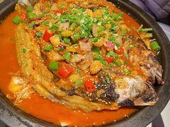 蒜香味烤鱼-鸣记脆皮烤鱼·海鲜烤鱼(三八广场店)