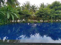 -三亚湾海居铂尔曼度假酒店