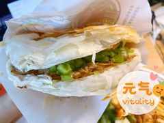 尖椒肉夹馍-陕味食族油泼面·小炒盖码面(双榆树店)