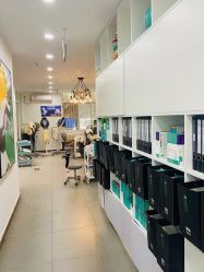 -黑奥秘脱发白发中心