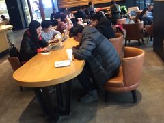 -星巴克(洛阳中州路王府井店)