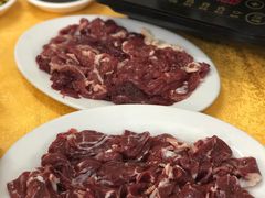 雪花拼吊龙拼牛舌-鑫宝沙茶牛肉火锅(永泰店)