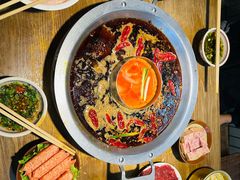 鸳鸯锅-井福老火锅(温江亚洲湾店)