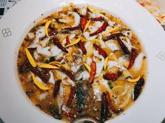 -渔语鱼酸菜鱼新川菜(来福士店)
