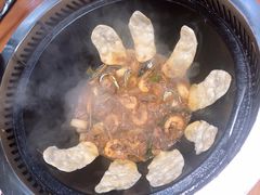 -锅来乐地锅鸡(安亭店)
