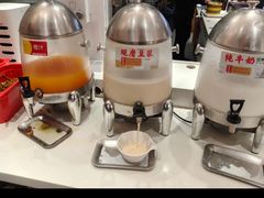 -南城香·饭香串香馄饨香(青年路店)