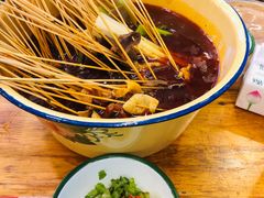 -拈签一笑黄牛肉辣卤串串