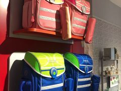 -康朴乐儿童学习桌椅(蓝色港湾店)