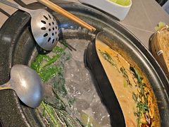 -生活如沸·顺德水牛奶火锅(大学路店)