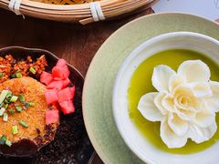 -包整·丝娃娃(一览甲秀楼风景店)