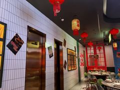 -黄弟大排档·湖南菜·小龙虾·小海鲜(凯旋北路店)