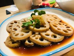-山城外·非遗酸菜鱼(新都汇融店)