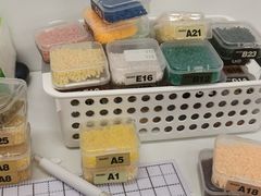 -垚火玩泥吧手作集合店·拼豆·陶艺