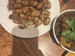 -清真吴记门钉肉饼·喜多利