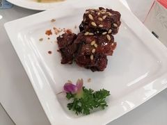 -七的湖·晚芳亭·阳澄湖农家菜·大闸蟹(莲花岛店)