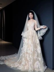 -Vera Wang婚纱礼服旗舰店