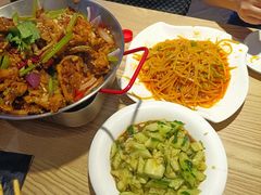 拍黄瓜-西街夜油条·麻团包乌饭