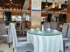 大堂-荣鹏风味烀饼总店