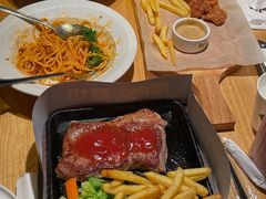-菲滋意式餐厅(富阳东方茂店)