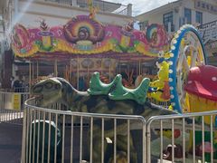 -亚龙湾亚泰商业街