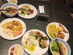 -涨巢·潮玩水疗局