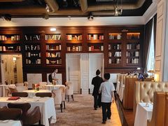 -哈布斯扒房(华发商都店)