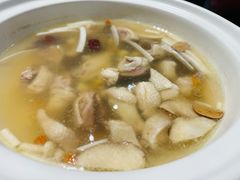 -龙泉人椰子鸡·糟粕醋·地标海南菜(龙昆南店)