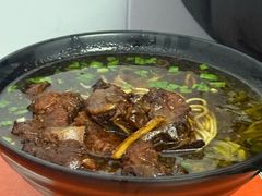 -小龙大肉面馆