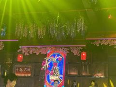 -喜鹊音乐酒馆(西街店)