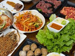 -韩风烤牛肉冷面店