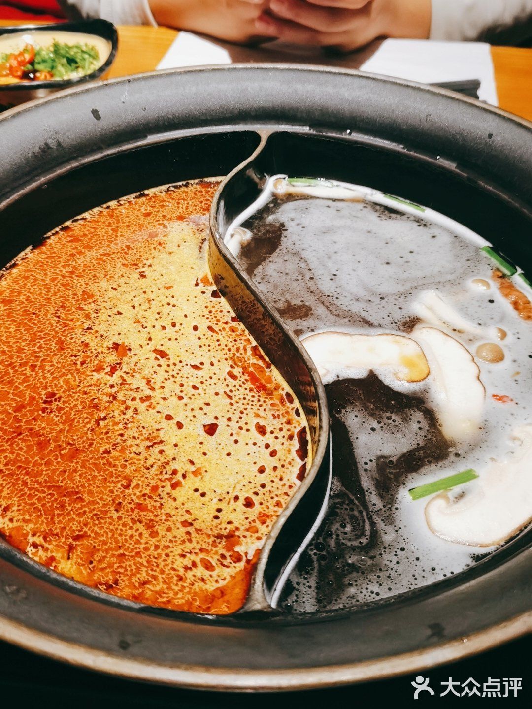 价格实惠，重点麻辣的锅底简直绝了