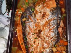 -里岛烤鱼(东港凯虹广场店)