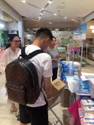 点击看大图 -孩子王(金茂汇店)