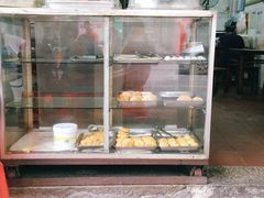 面包甜点陈列柜-石楼老字号糖水店(人民路店)