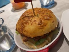 -必胜客(威高广场店)