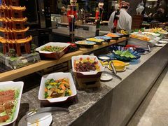 自助取餐区-武汉世茂希尔顿酒店·汇·全日餐厅