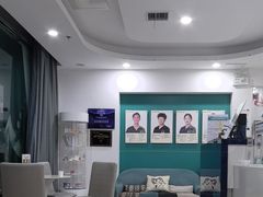 -维乐口腔(格林门诊长宁店)