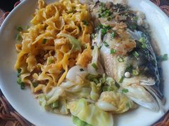 招牌鱼头面-屯屯面(海尔路店)