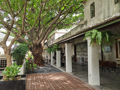-喜洲吧·江畔老船厂·庭院餐厅(喜临院店)