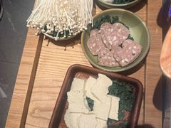 -左庭右院鲜牛肉火锅(环球港店)